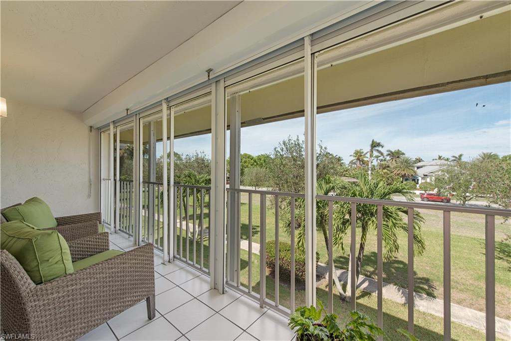 726 Broad AVE S Unit: 726