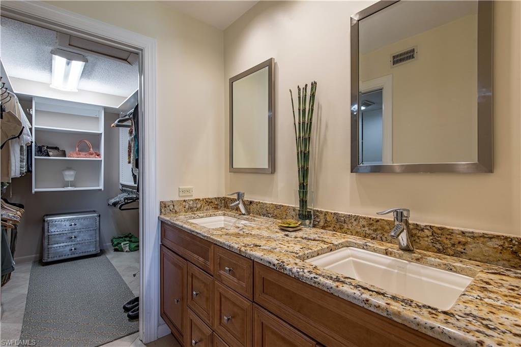 726 Broad AVE S Unit: 726