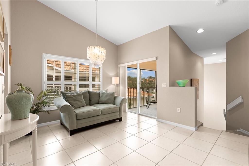 5250 Birmingham DR Unit: 202