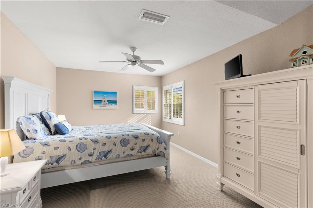 5250 Birmingham DR Unit: 202