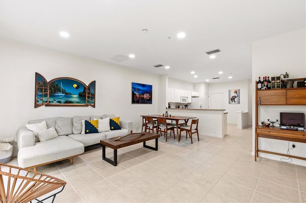 15841 Marcello CIR Unit: 84