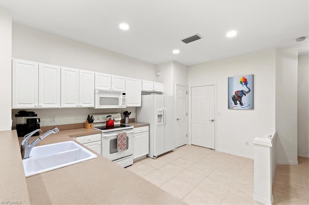 15841 Marcello CIR Unit: 84