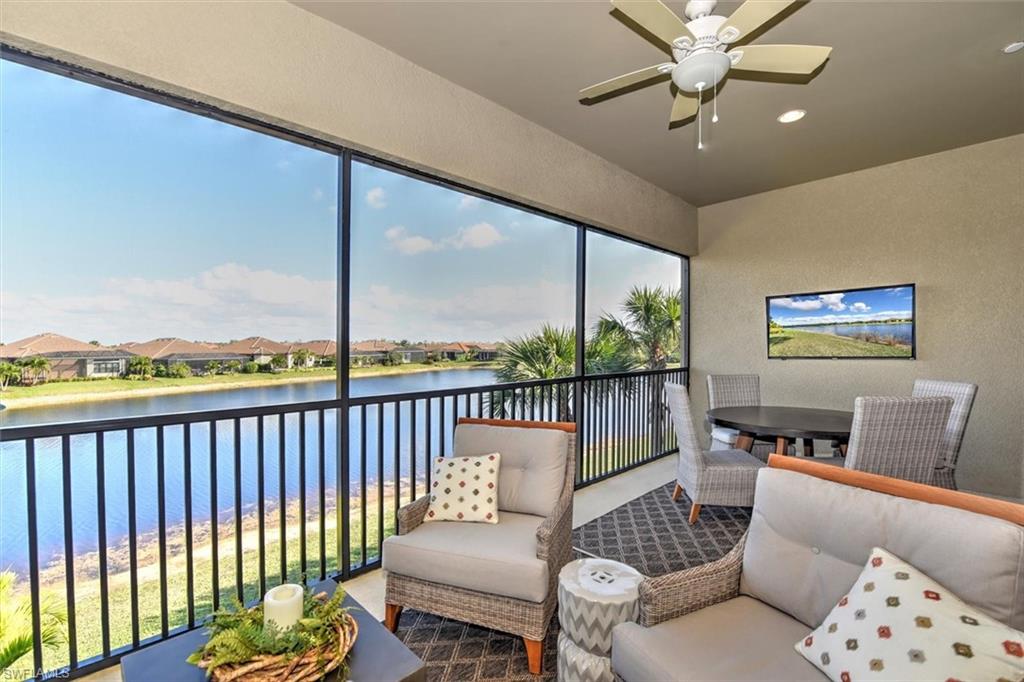 9679 Montelanico LOOP Unit: 202