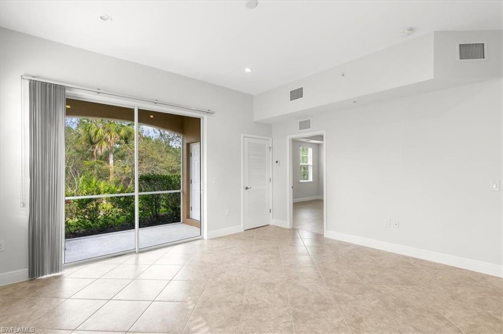 18243 Creekside Preserve LOOP Unit: 101