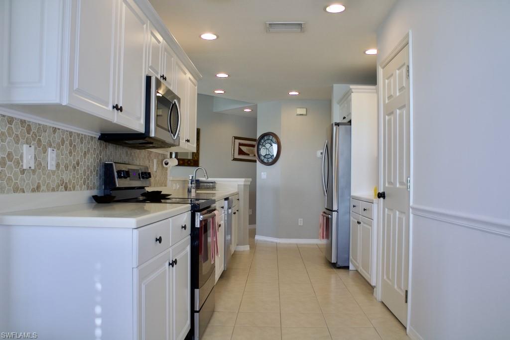 4202 Liron AVE Unit: 101