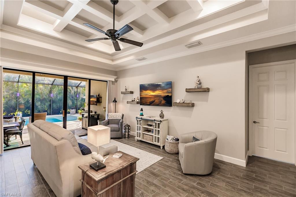 9251 Isla Bella CIR