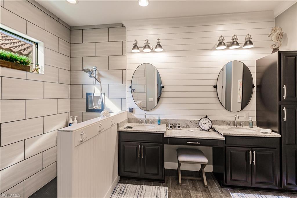 9251 Isla Bella CIR