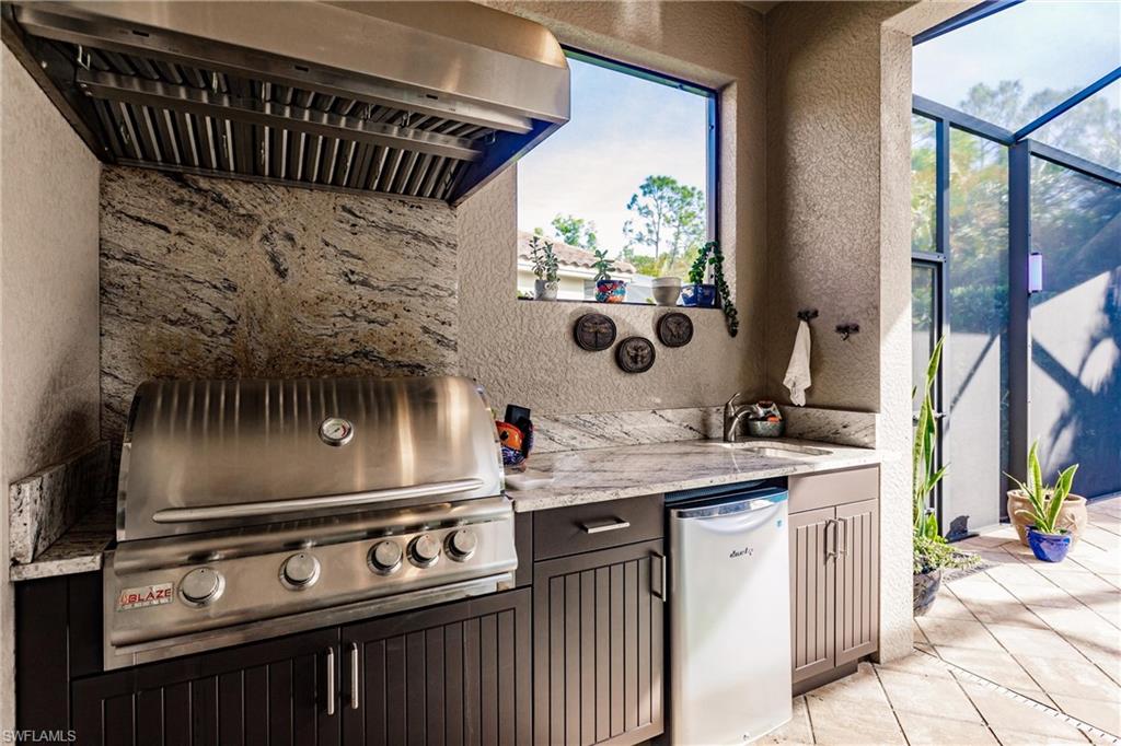 9251 Isla Bella CIR