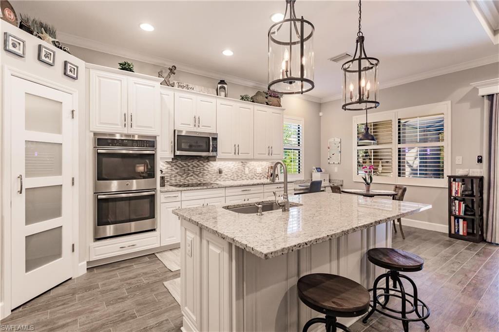 9251 Isla Bella CIR