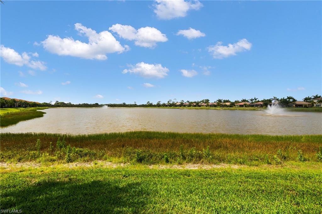 11321 Monte Carlo BLVD Unit: 102