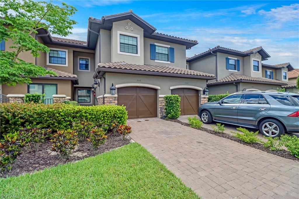 9679 Montelanico LOOP Unit: 202