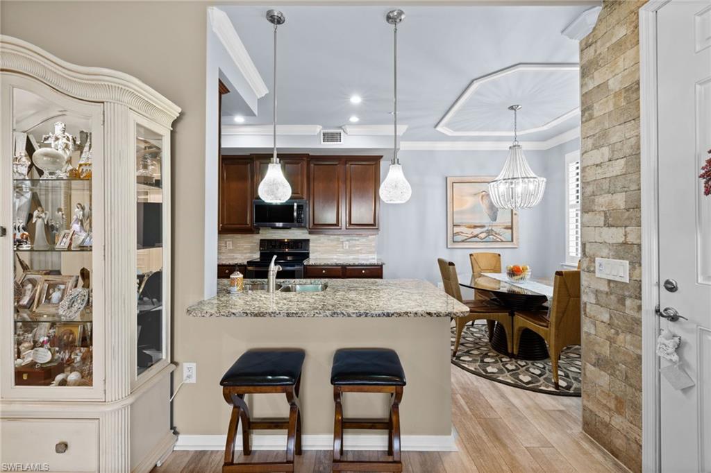 26189 Palace LN Unit: 101