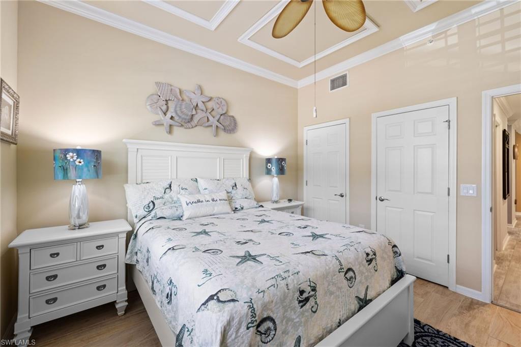 26189 Palace LN Unit: 101