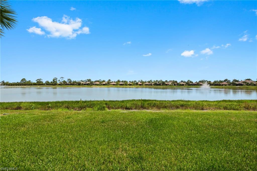 26189 Palace LN Unit: 101