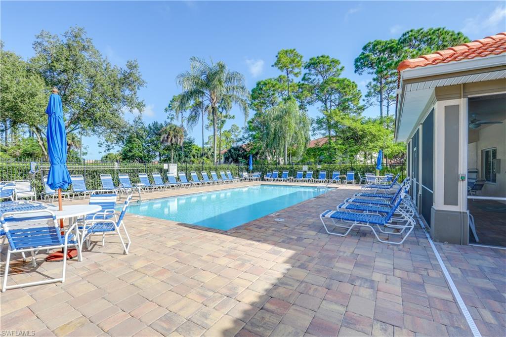 300 Robin Hood CIR # 102