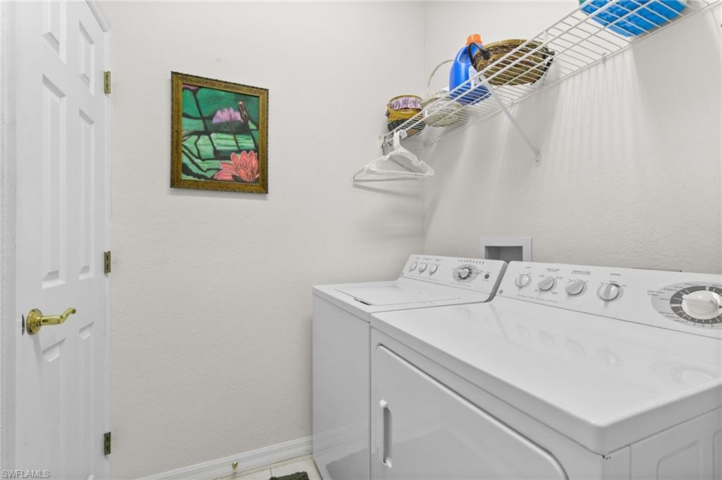 4864 Hampshire CT Unit: 9-104