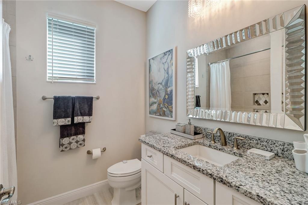 8976 Mustique LN