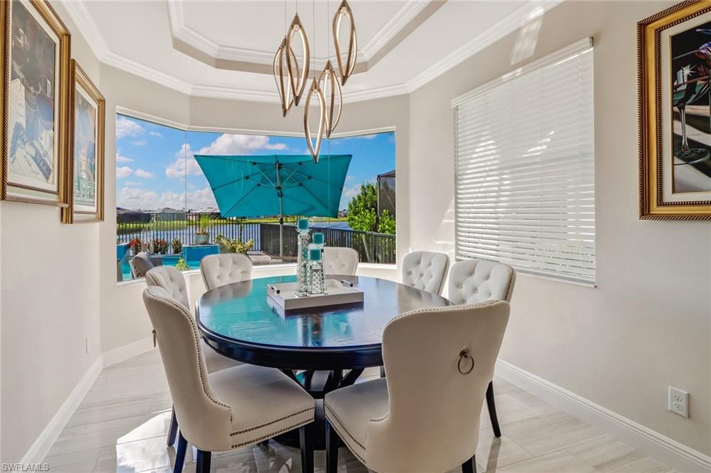 8976 Mustique LN