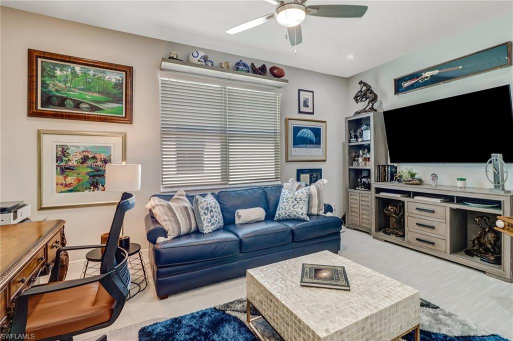 8976 Mustique LN