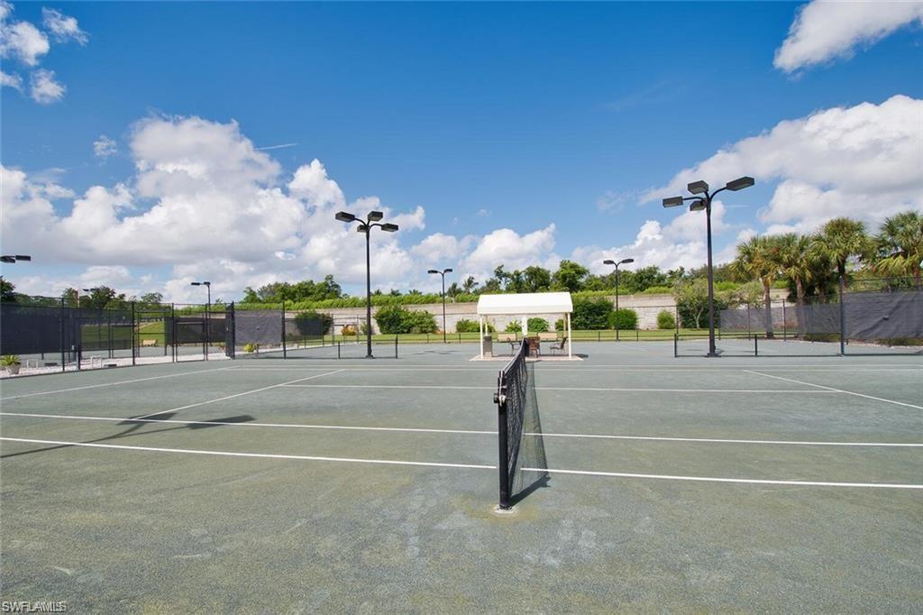 1530 Clermont DR Unit: 401