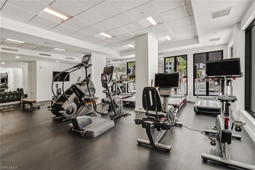 1125 CENTRAL AVE Unit: 579