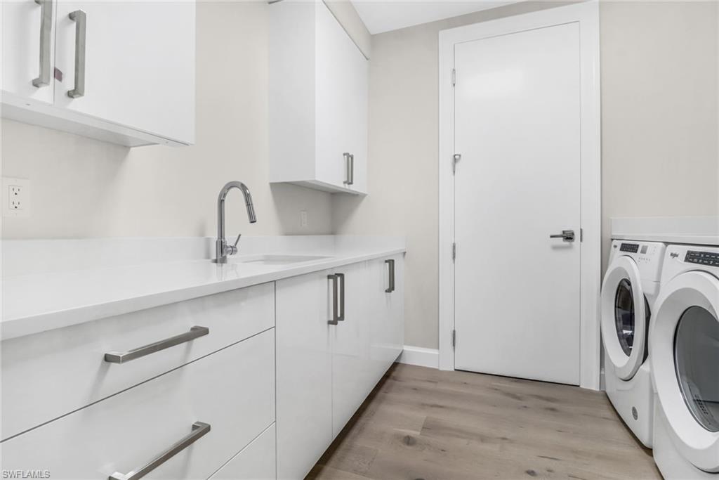 1125 CENTRAL AVE Unit: 579