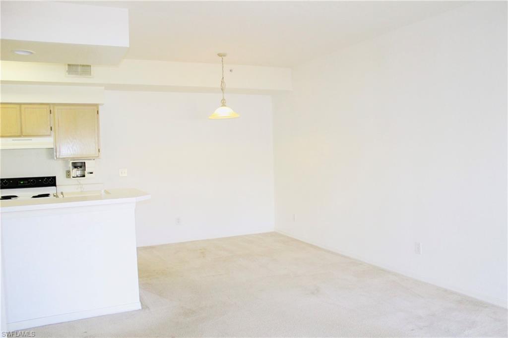 4680 Saint Croix LN Unit: 516