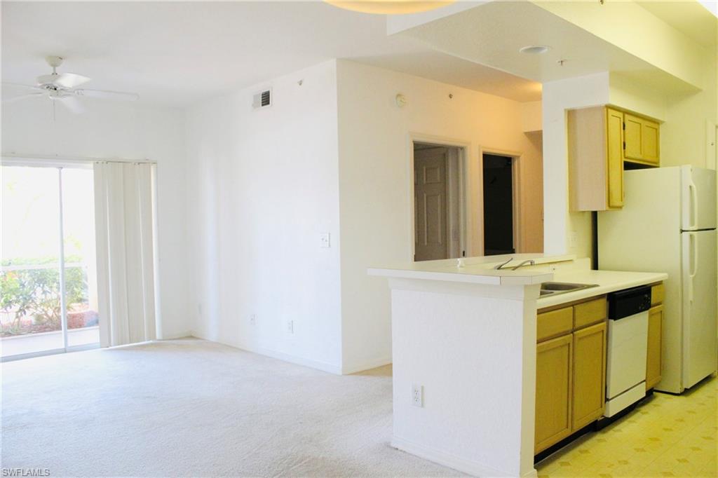 4680 Saint Croix LN Unit: 516