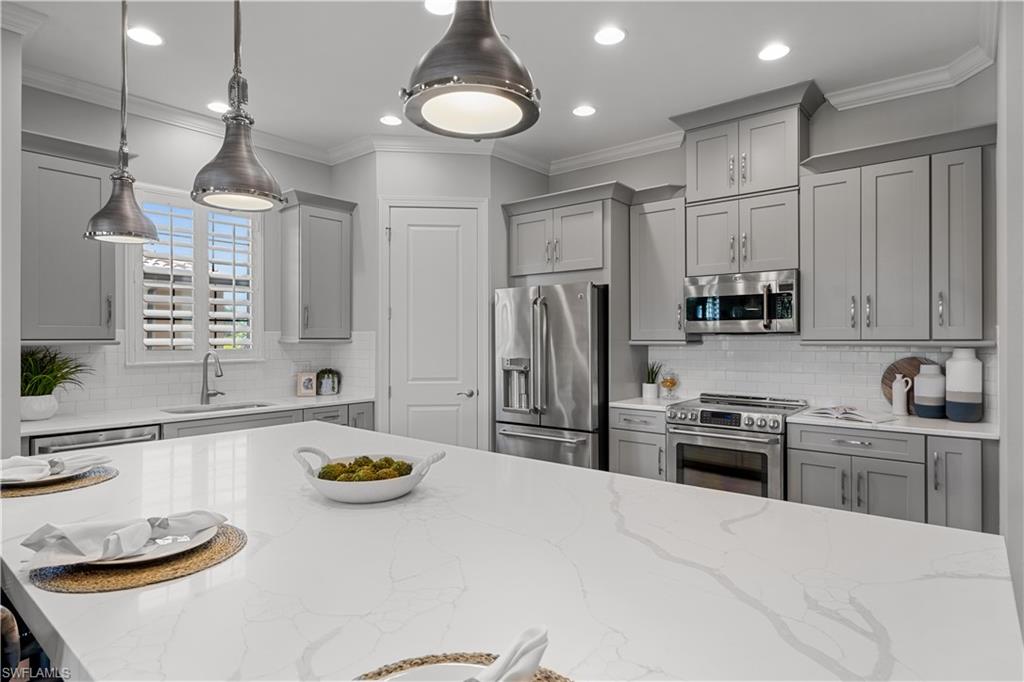 8761 Bellano CT # 204