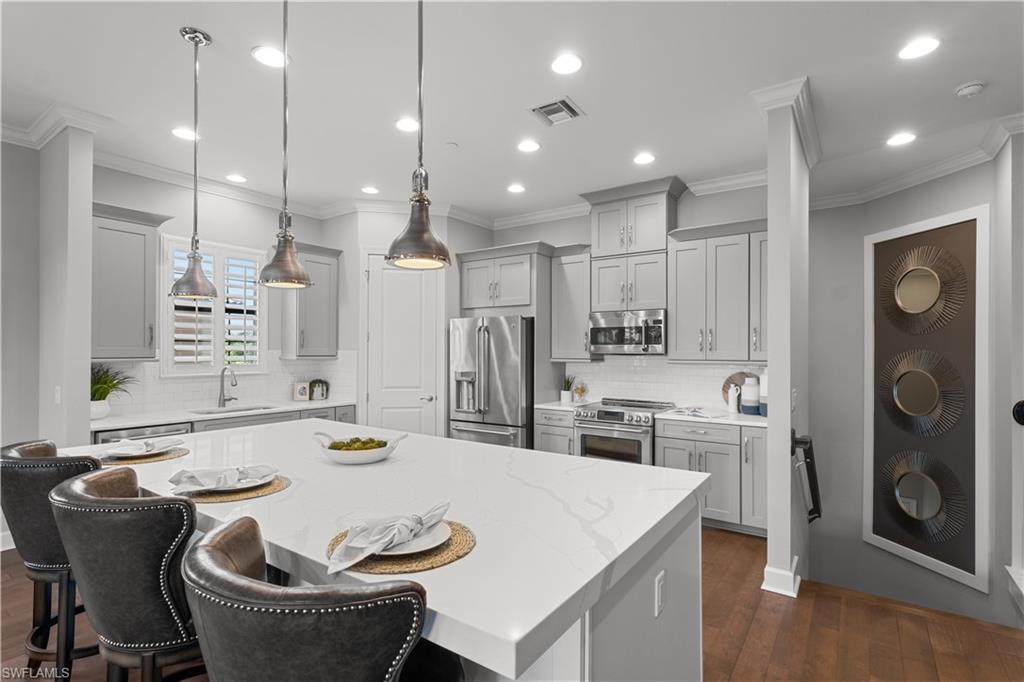 8761 Bellano CT # 204