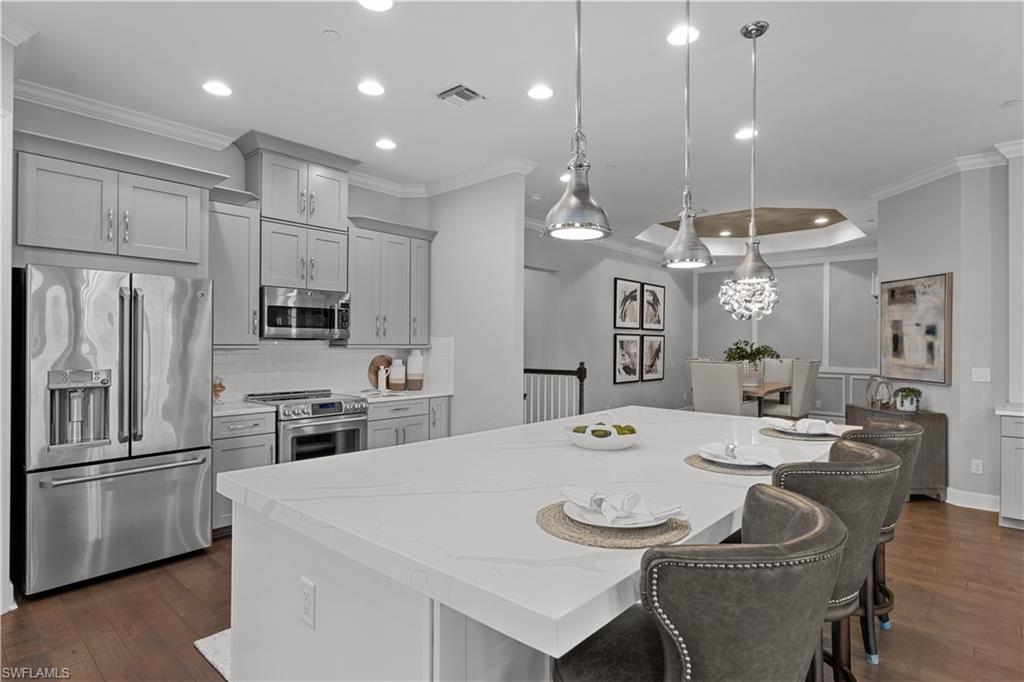 8761 Bellano CT # 204