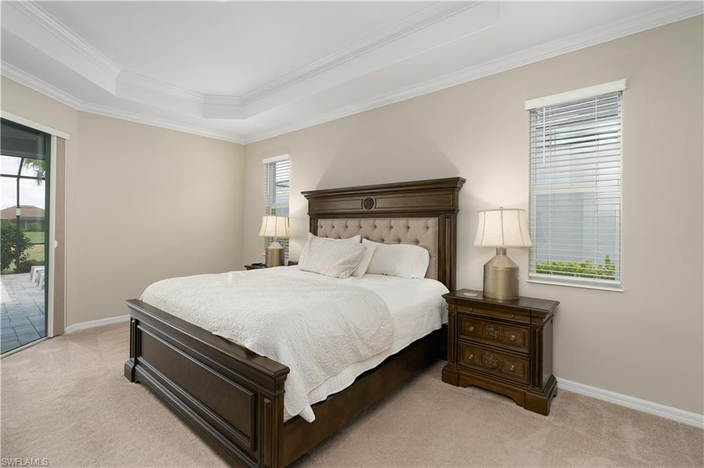 15880 Leaning Pine LN