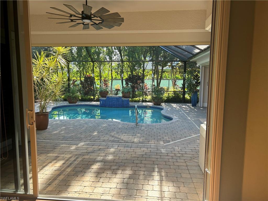 4956 Rustic Oaks CIR