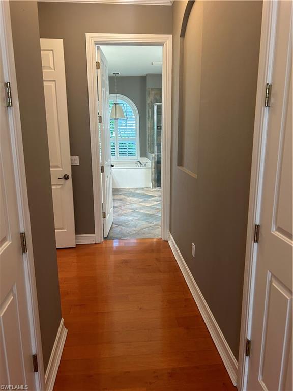 4956 Rustic Oaks CIR