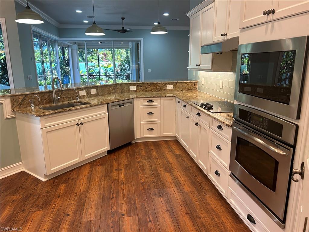 4956 Rustic Oaks CIR