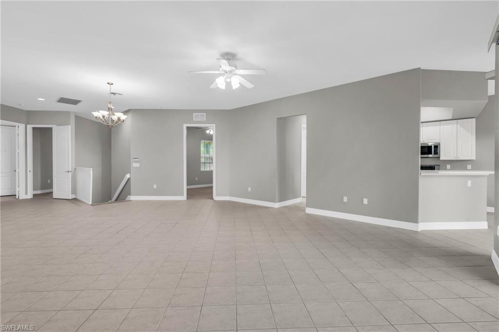 6091 Jonathans Bay CIR # 202