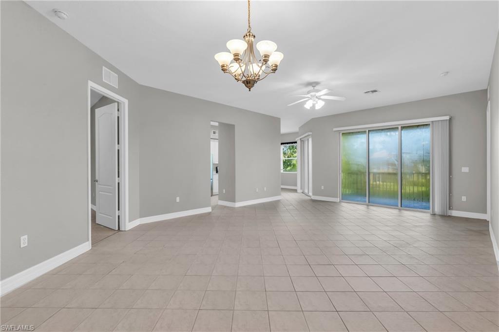 6091 Jonathans Bay CIR # 202