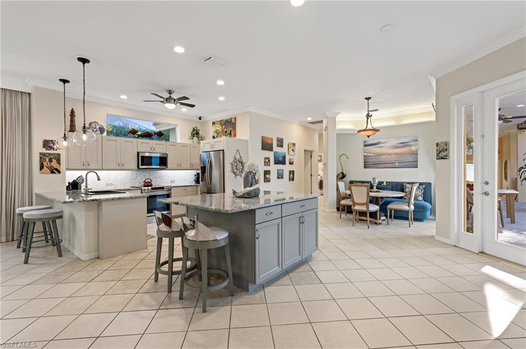 180 Spring Lake CIR