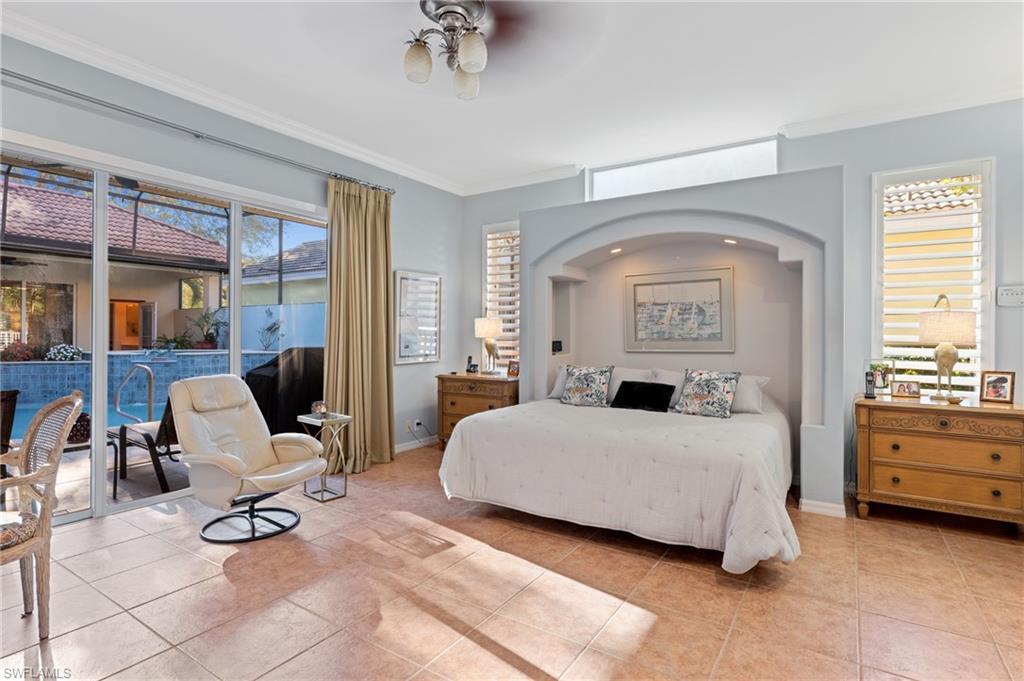 180 Spring Lake CIR