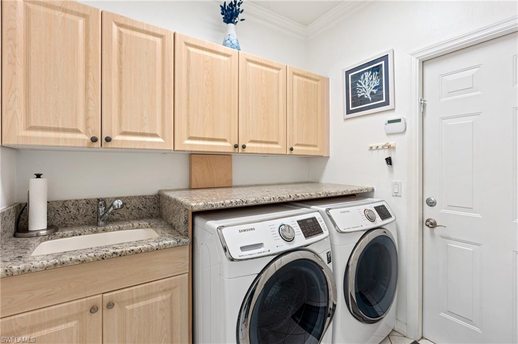 180 Spring Lake CIR