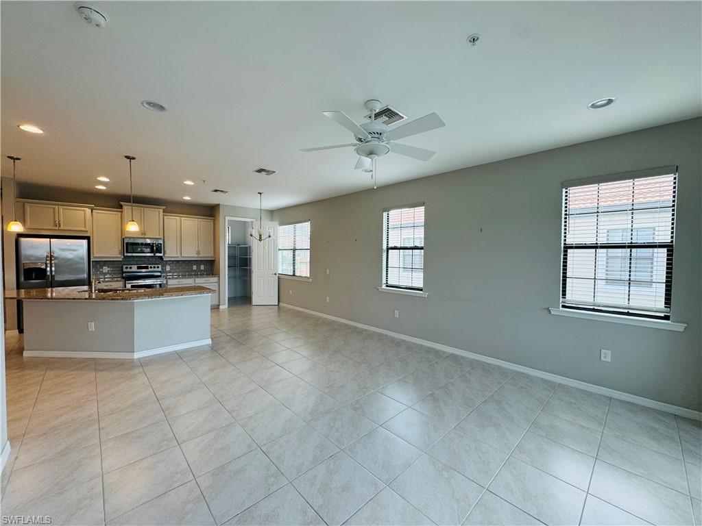 11301 Monte Carlo BLVD # 201