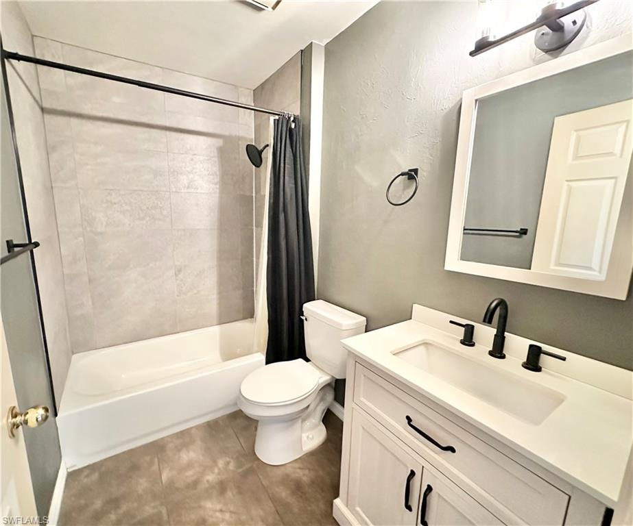 17560 Braddock RD