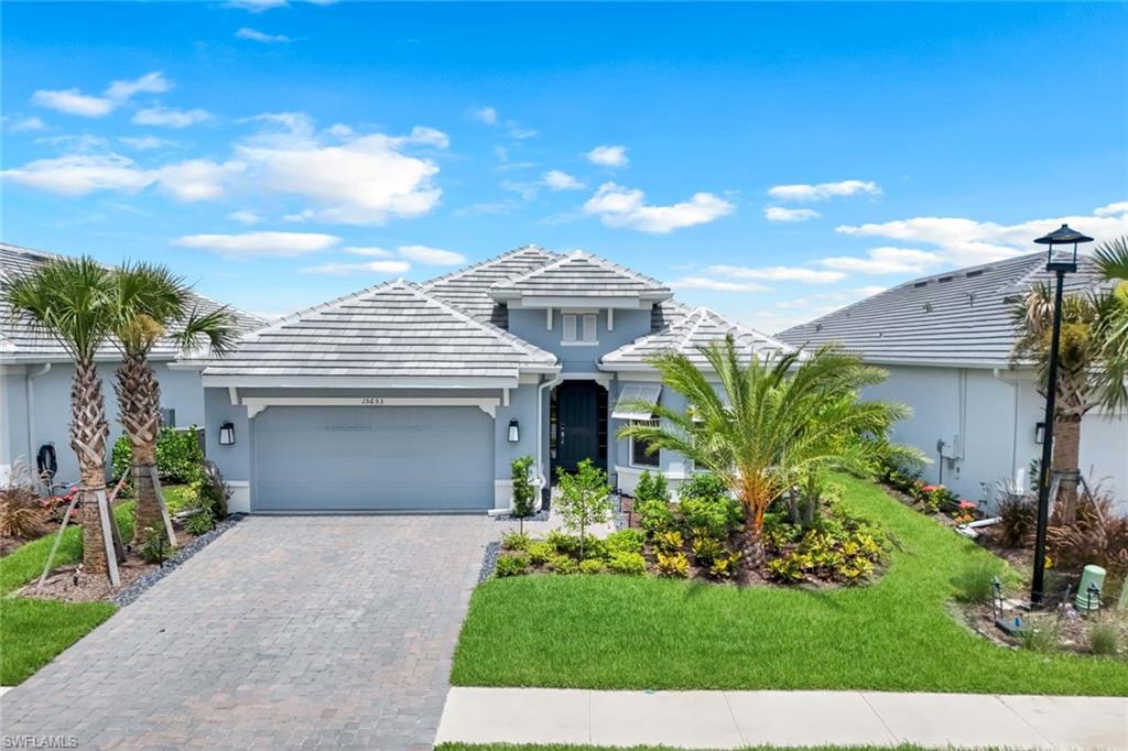 15653 Triesta LN