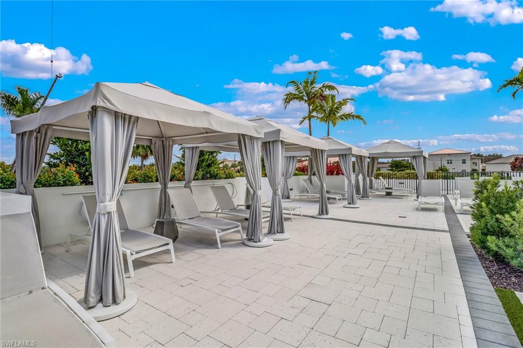 1111 Central AVE # 207, NAPLES Unit: 207