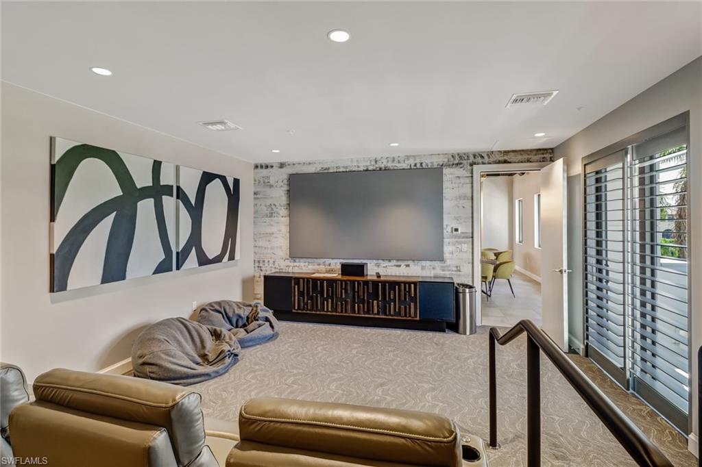 1111 Central AVE # 207, NAPLES Unit: 207