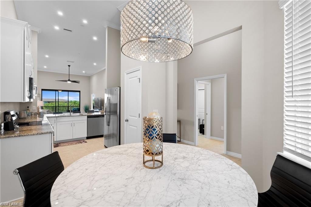 9402 Pocida CT # 204, NAPLES Unit: 204