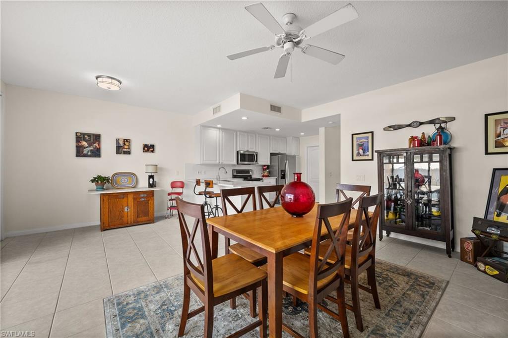 6072 Towncenter CIR