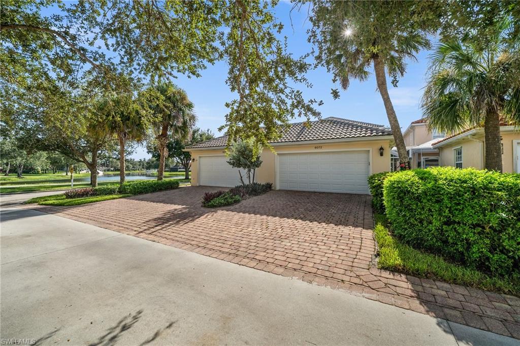 6072 Towncenter CIR