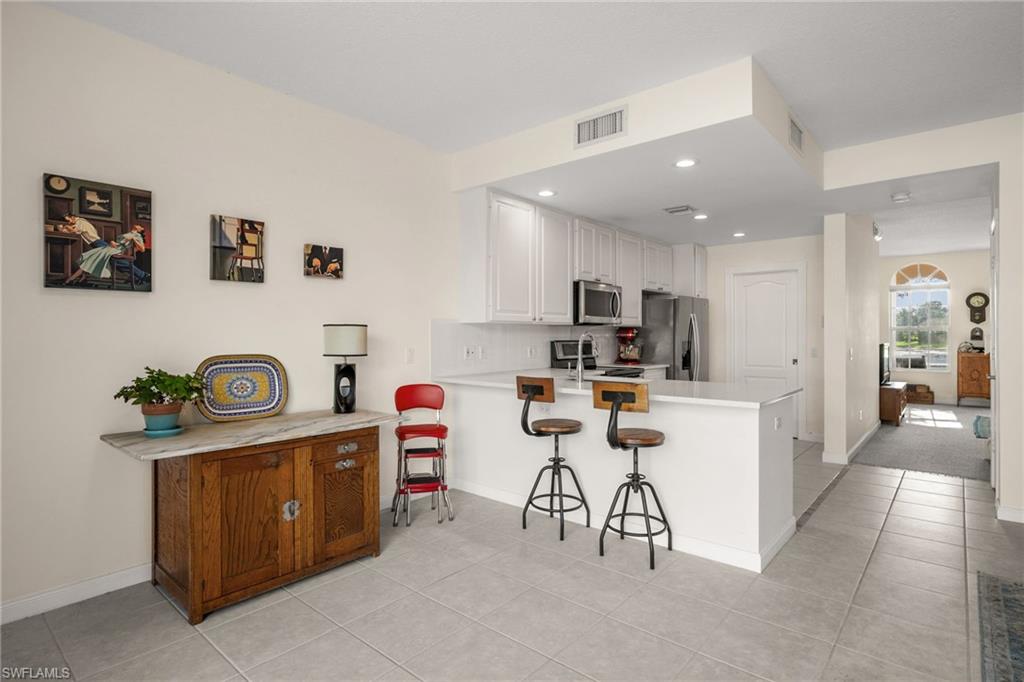 6072 Towncenter CIR