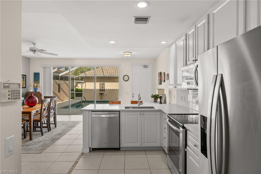 6072 Towncenter CIR